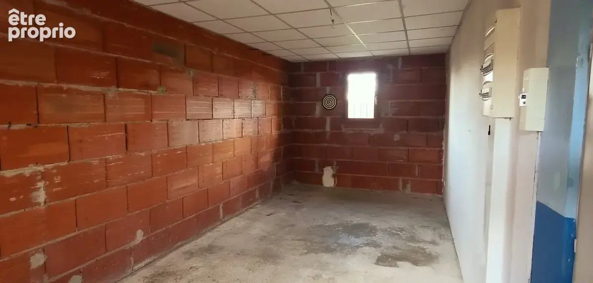 Maison individuelle récente avec garage et magnifique terrain arboré de 3000 m² - photo 12