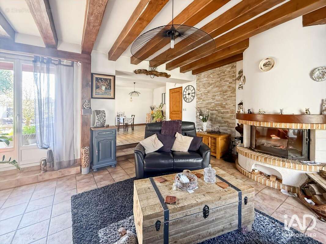 Photo 3 - Maison à MISY-SUR-YONNE