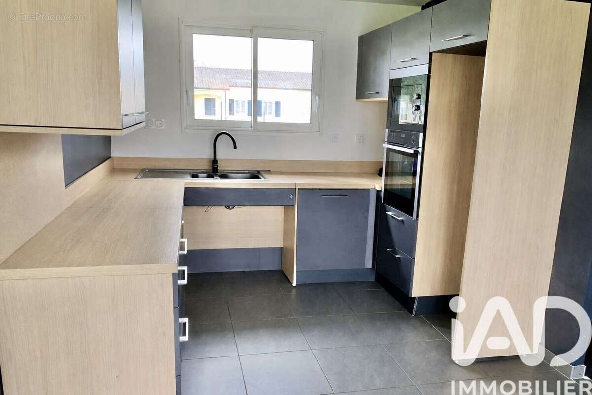 Photo 5 - Maison à NEUVIC