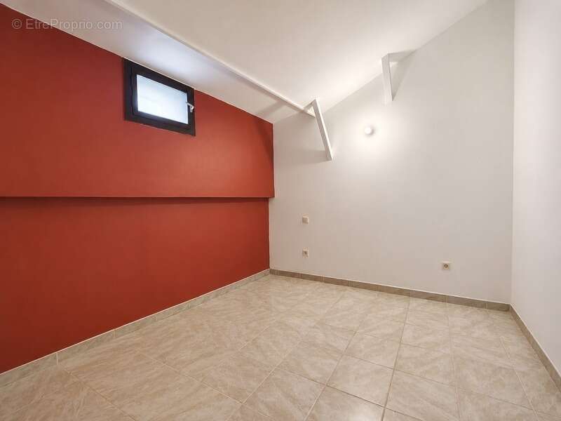 Appartement à SERVIAN