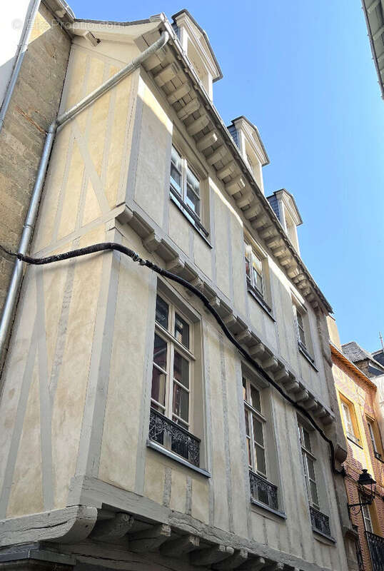 Appartement Vannes 1 pièce(s) 34 m2 INTRAMUROS avec coin nuit séparé - photo 6