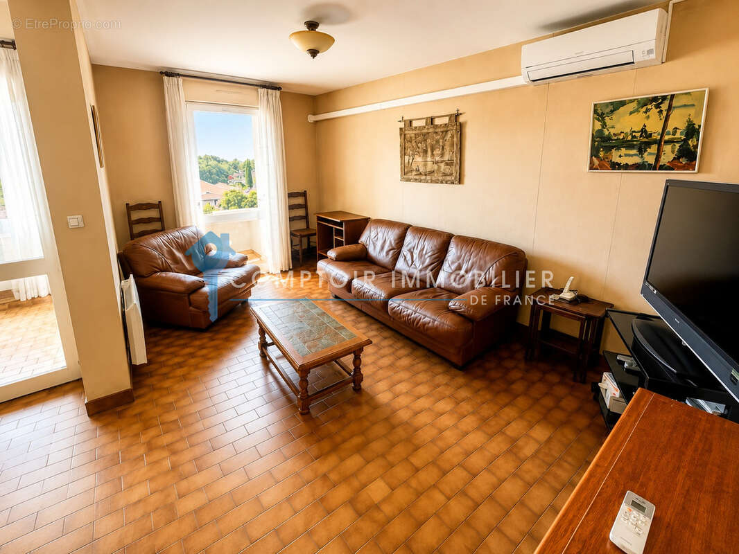 A vendre, Appartement T3 avec Garage et Cave - photo 2