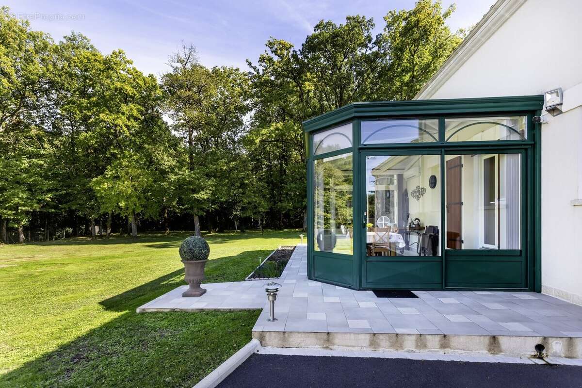 Maison à MOUTHIERS-SUR-BOEME