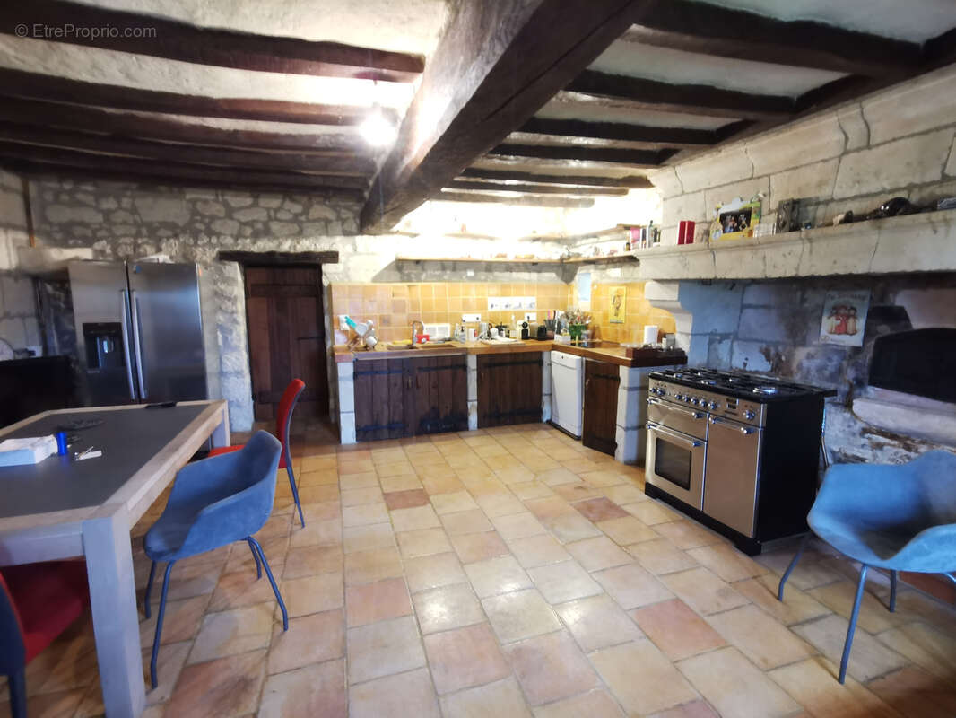 Maison à RESTIGNE