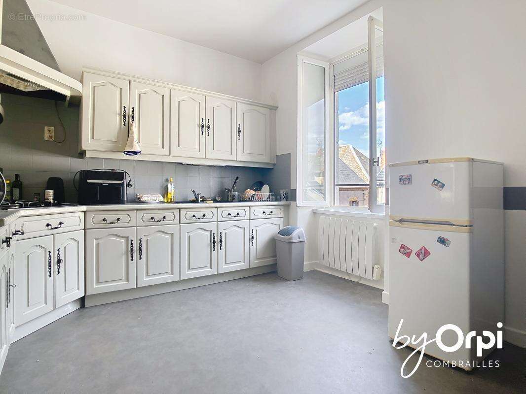 Appartement à SAINT-GERVAIS-D'AUVERGNE