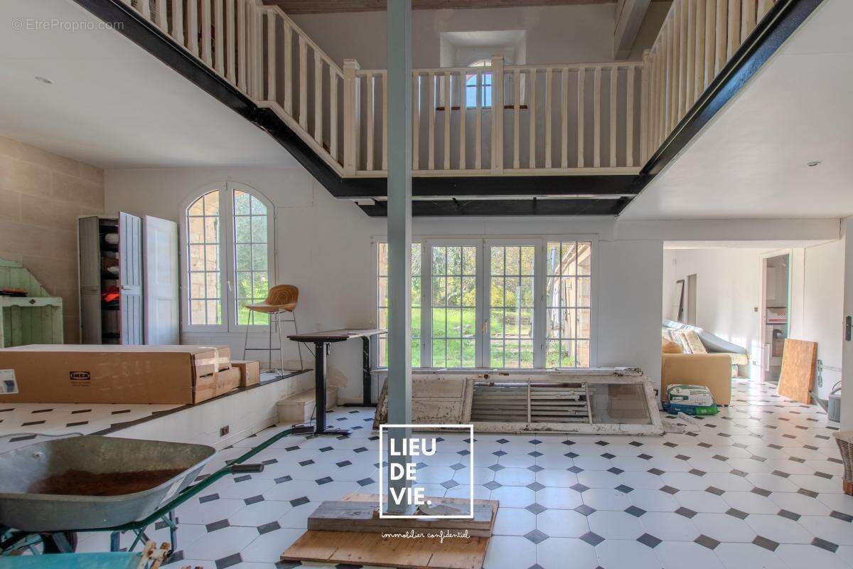 Maison à VILLEGOUGE