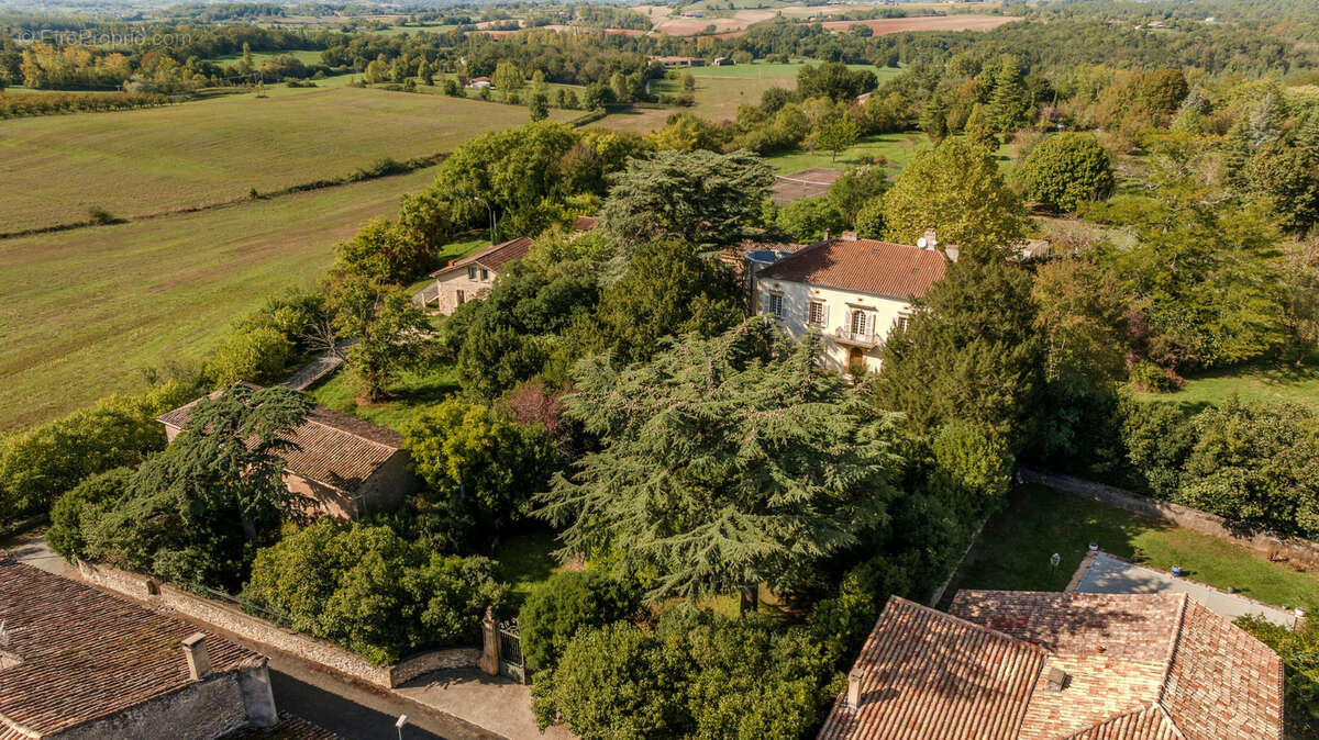 Maison à MONTAGNAC-SUR-LEDE