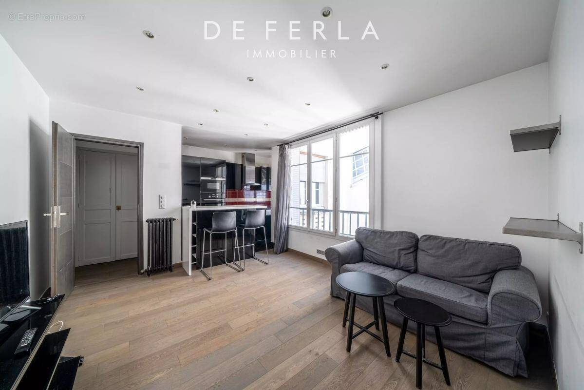 Appartement à PARIS-15E