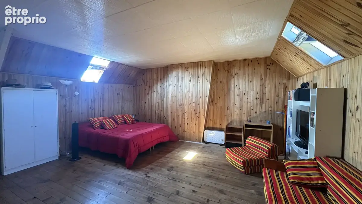 Cires-lès-mello maison en pierres de 131m2 - photo 13