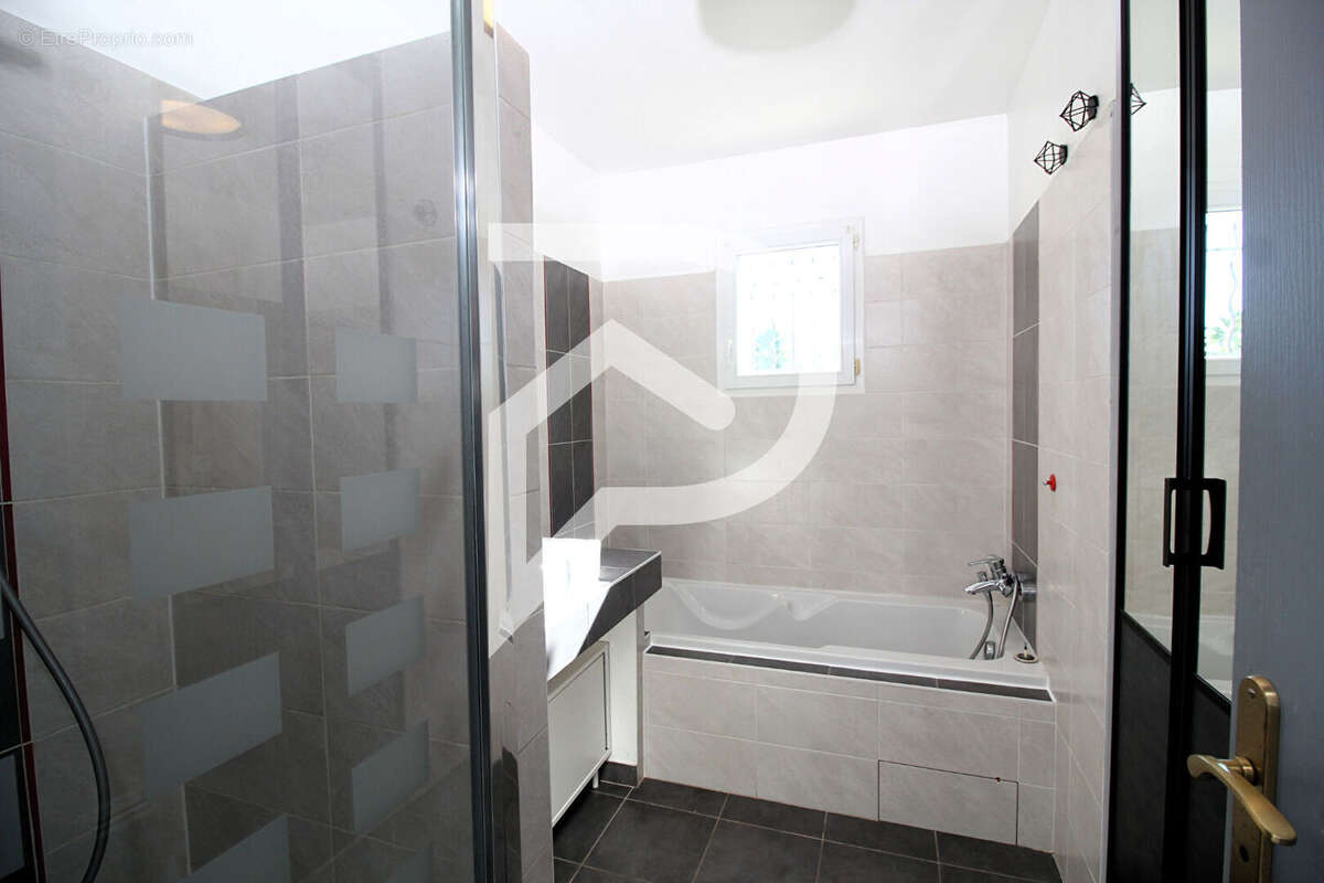 Maison à AIGUES-MORTES