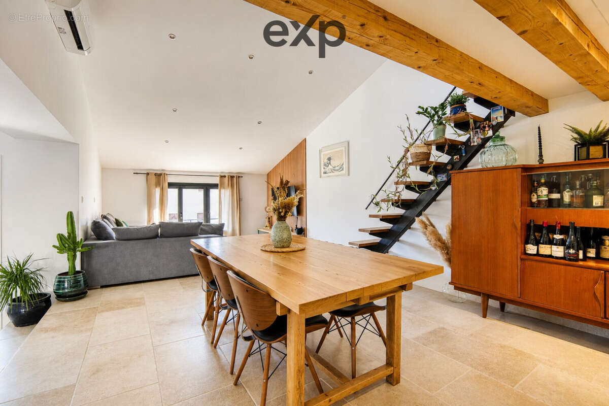 Appartement 86 m² à Villelaure  - photo 4