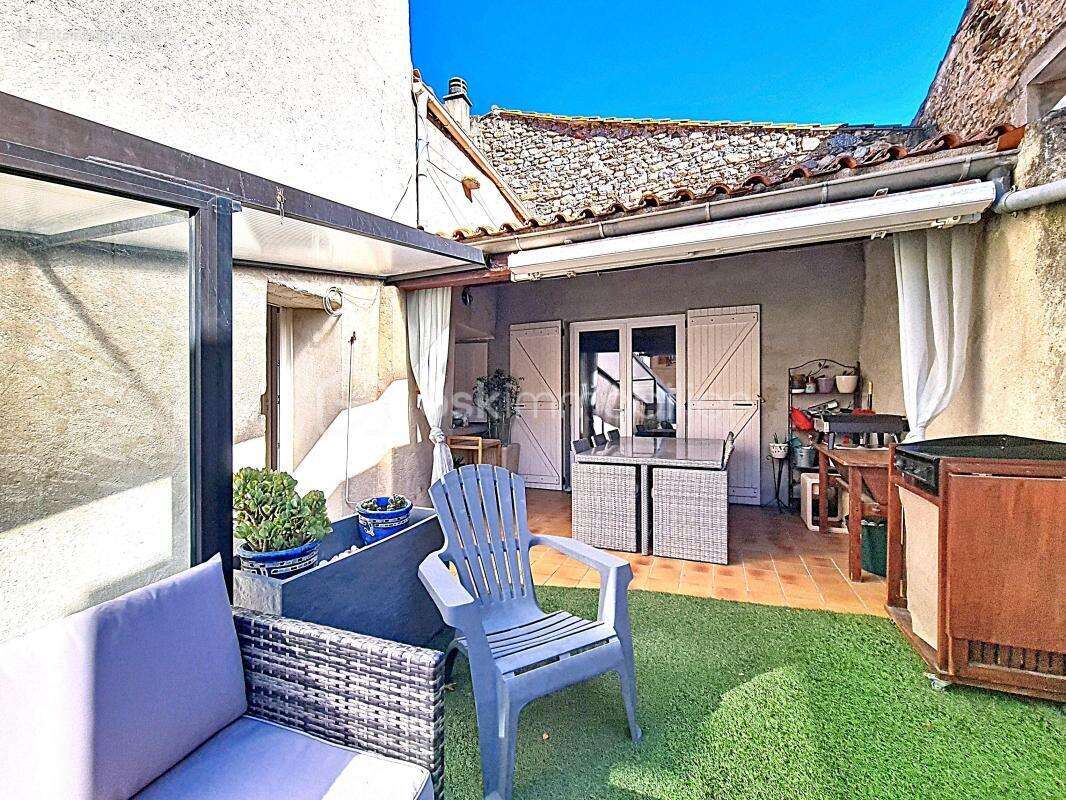 Maison de village avec terrasse, 4 chambres, garage, cave - photo 19
