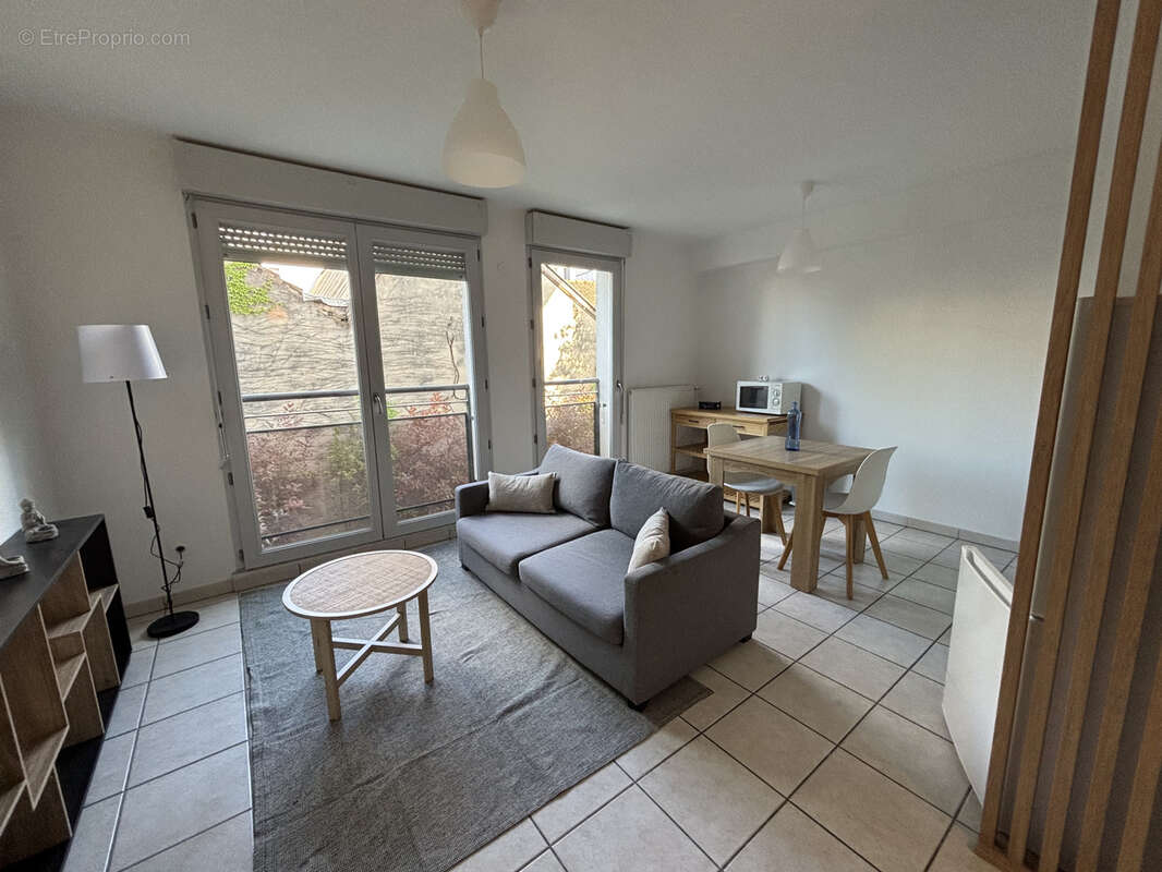 Appartement à OULLINS