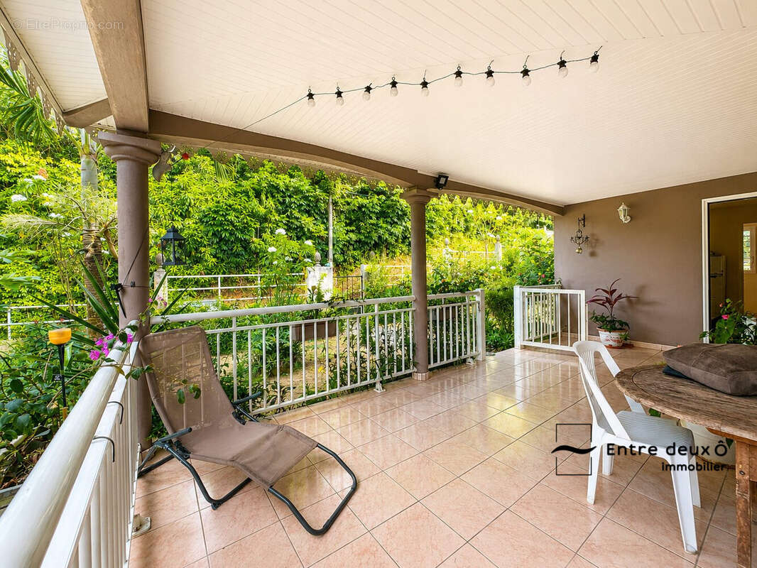 Maison à LE LAMENTIN