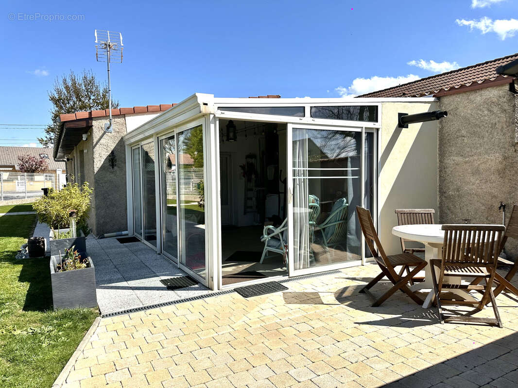 Maison à PAGNEY-DERRIERE-BARINE
