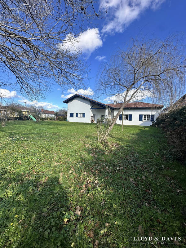 Maison à BIAUDOS