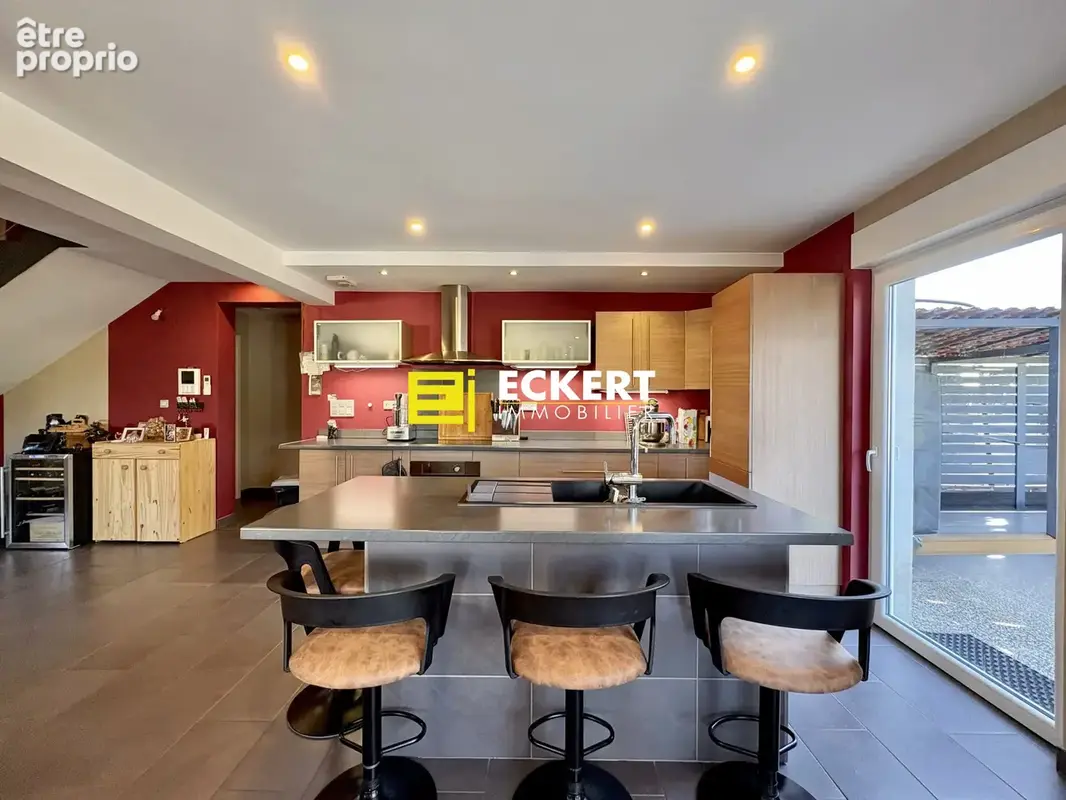 Maison 7 pièces 162 m² à vendre à Ernolsheim-Bruche (67120) - photo 2