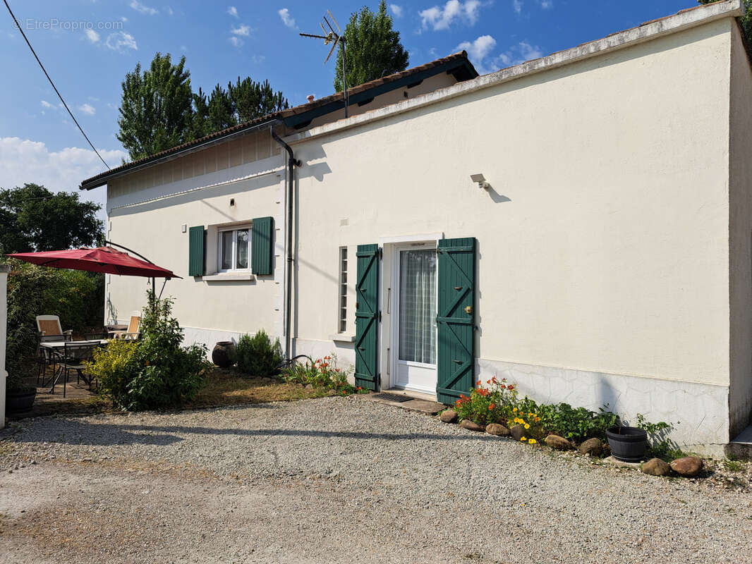 Maison à LA TREMBLADE