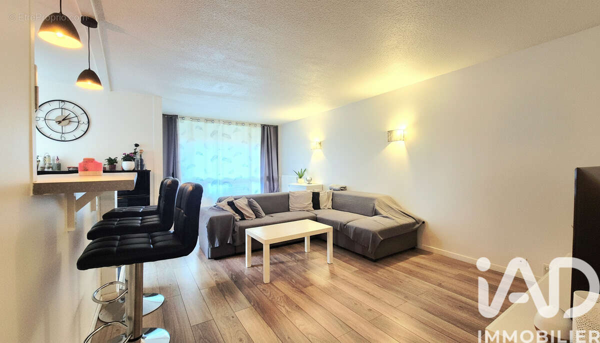 Photo 2 - Appartement à ROISSY-EN-BRIE