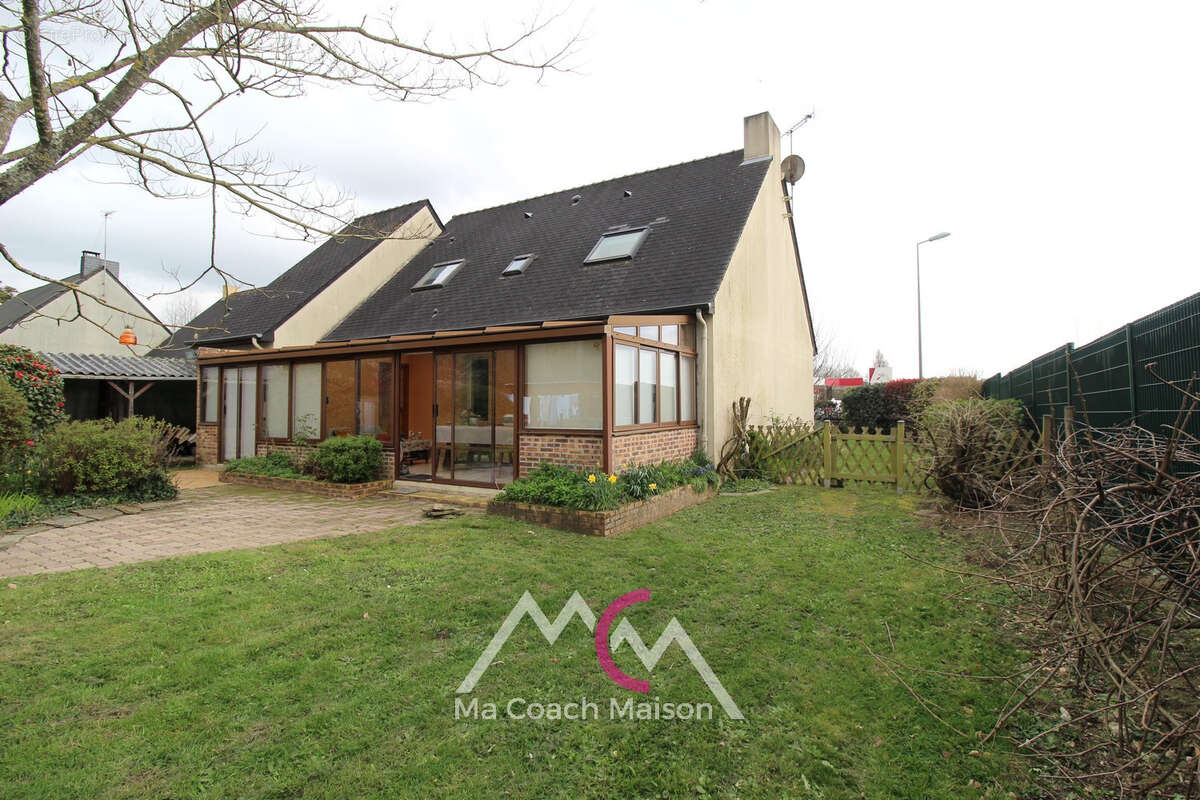 Maison à LA CHAPELLE-LAUNAY