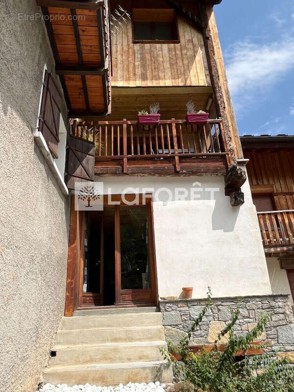 73600 Hautecour Maison T5 de115m², garage, cave, terrasse et jardinet - photo 16