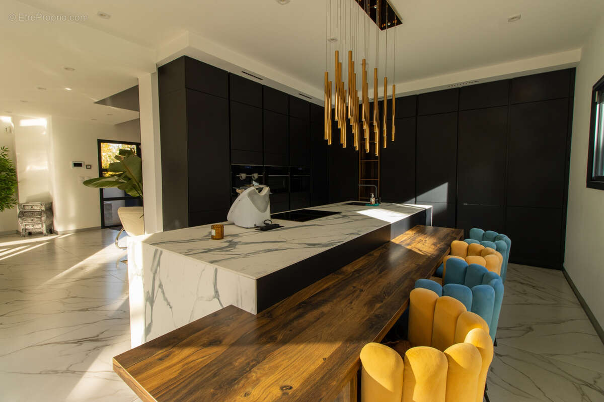 Villa prestigieuse T6 standing, piscine, garage, 100m de la mèr, Cap d'Agde, Golf - AGDE - photo 11