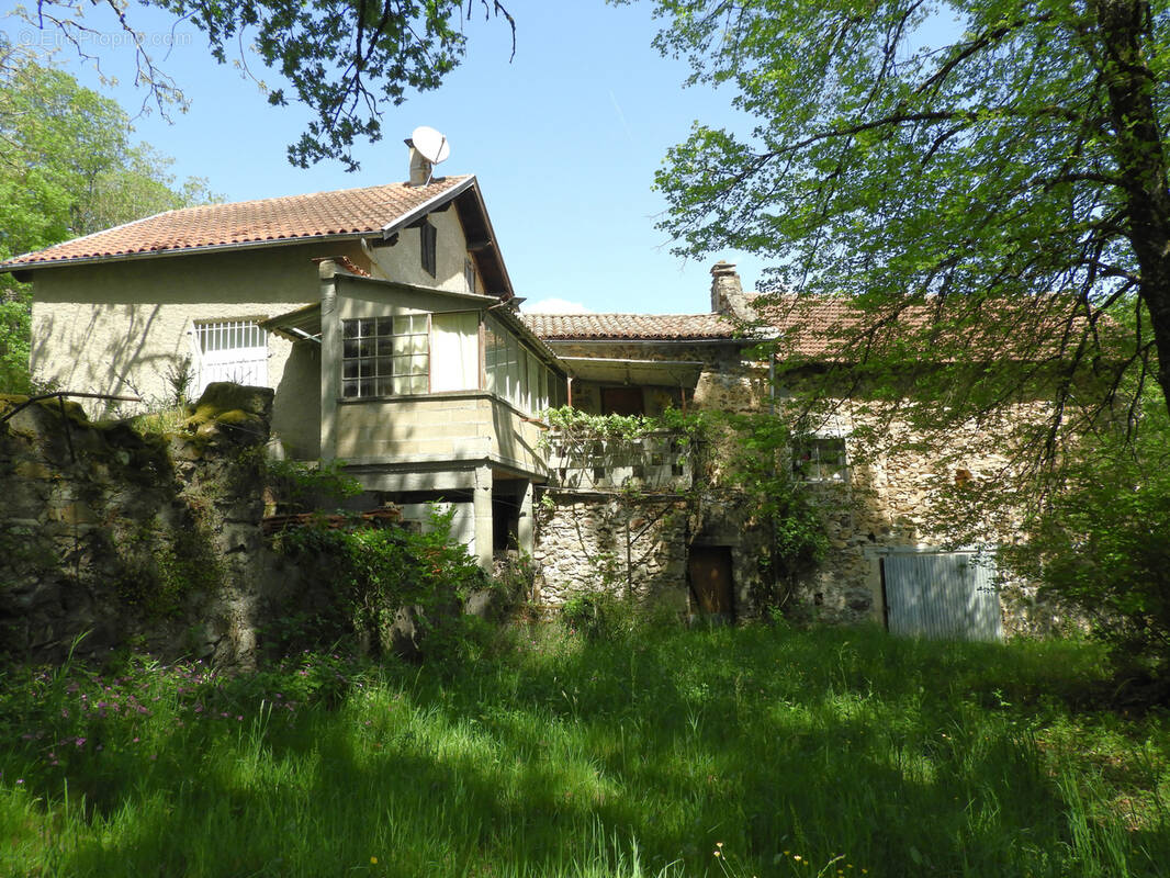 Maison à VILLEFRANCHE-DE-ROUERGUE