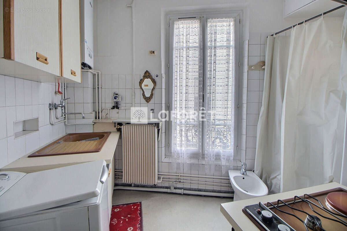 Appartement à SURESNES