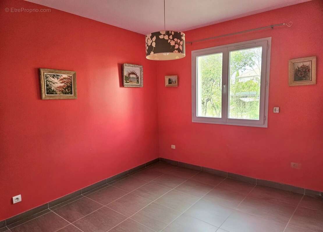 Maison à SAINTE-EULALIE