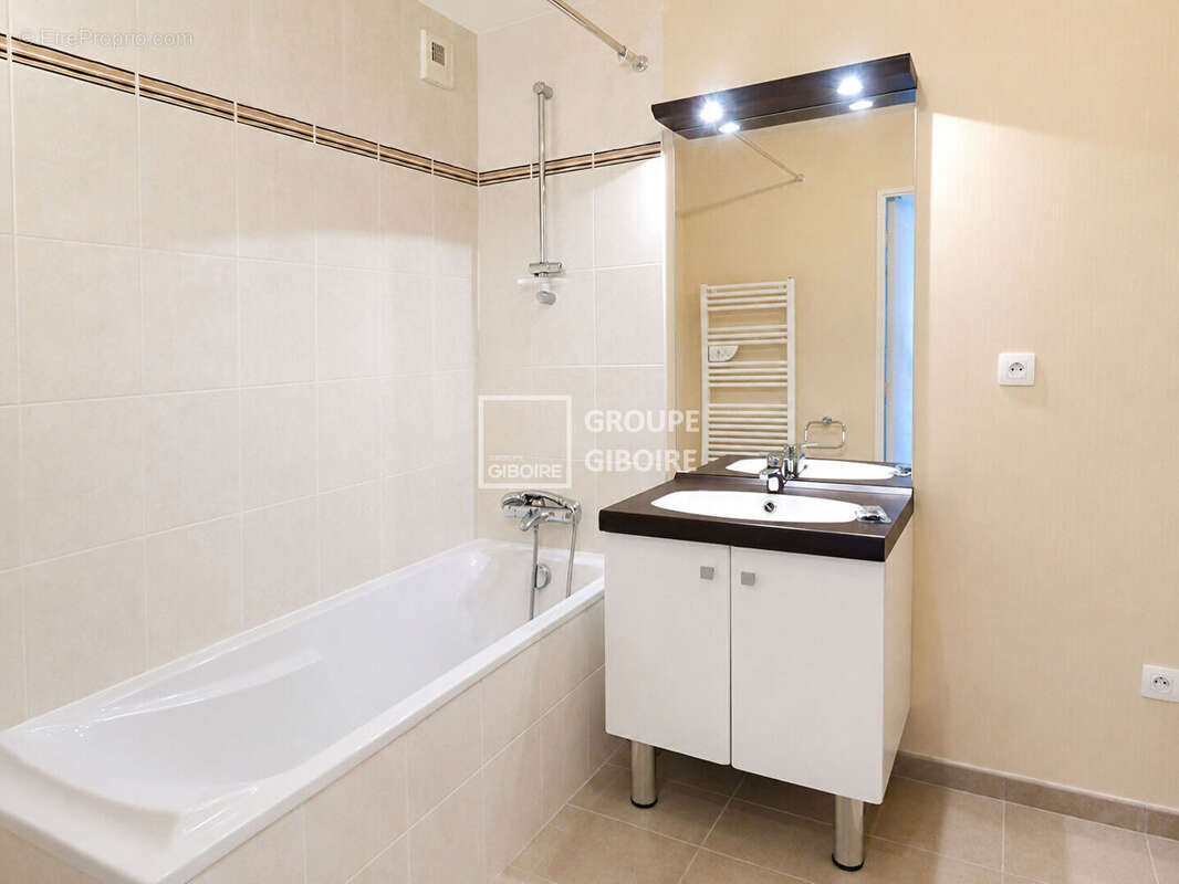 A VENDRE * EXCLUSIVITE GIBOIRE * Appartement Rennes 3 pièce(s) 65.72 m2 - photo 4