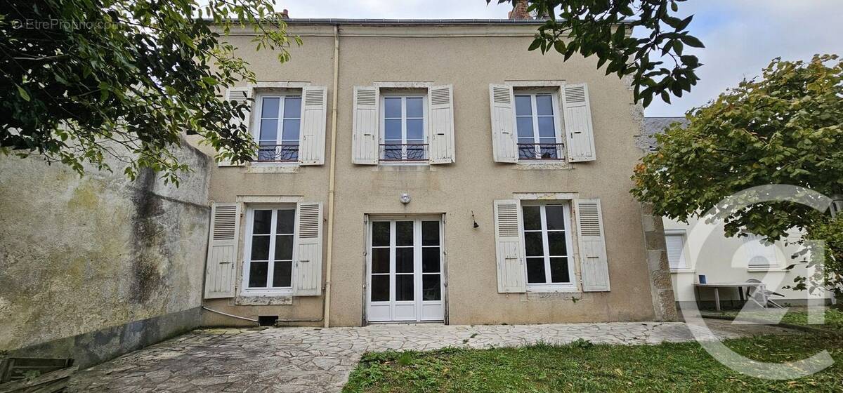 Maison à CHATEAUDUN