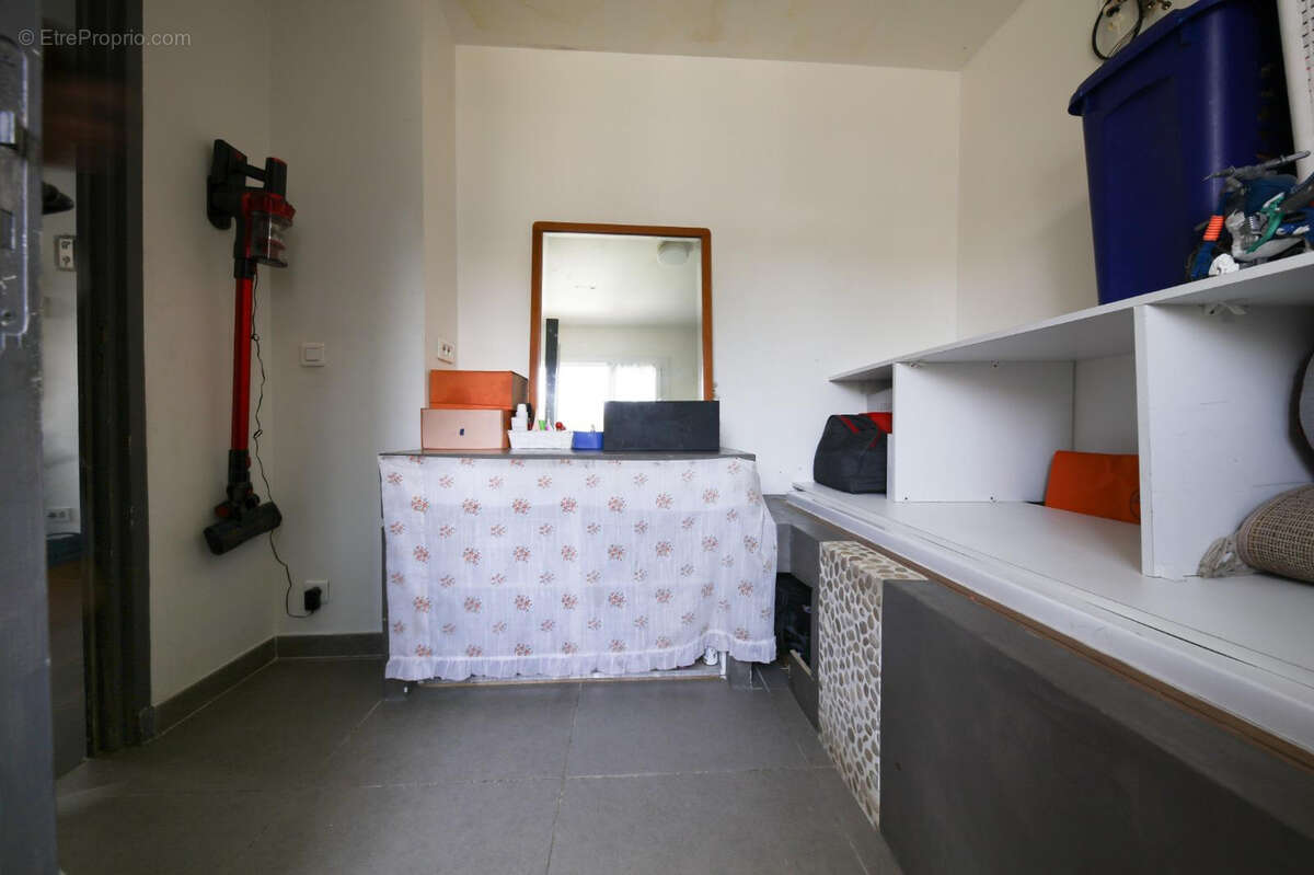 Appartement à COGOLIN