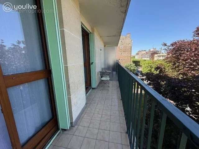 Appartement à LE PERREUX-SUR-MARNE