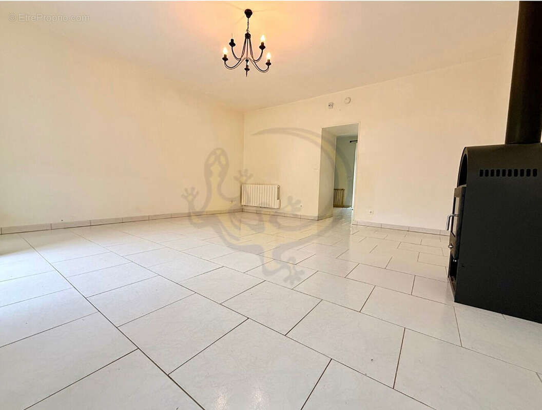 Maison à VILLERS-COTTERETS