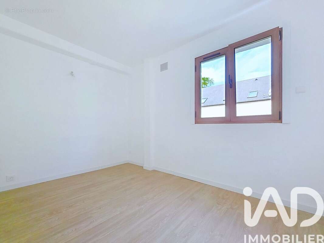 Photo 4 - Appartement à OZOIR-LA-FERRIERE