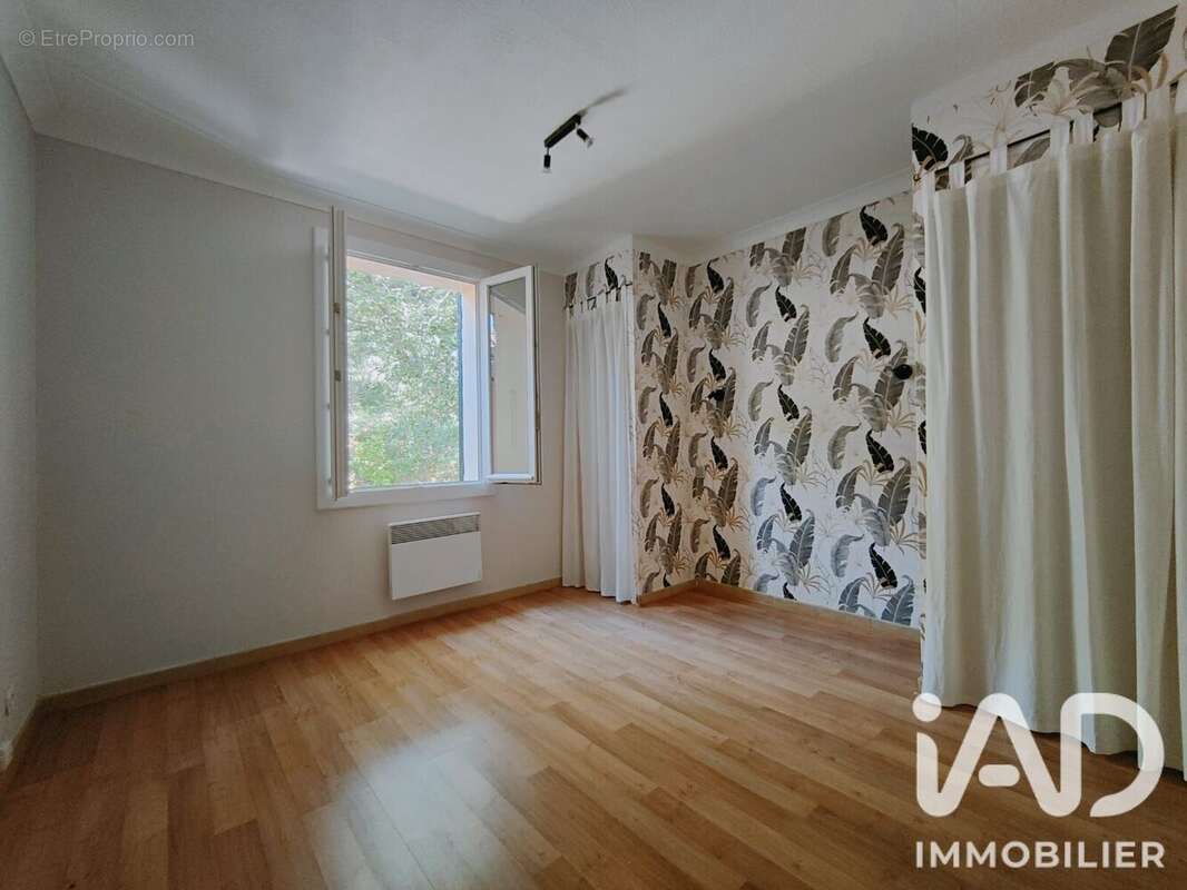 Photo 8 - Maison à LA TOUR-D'AIGUES