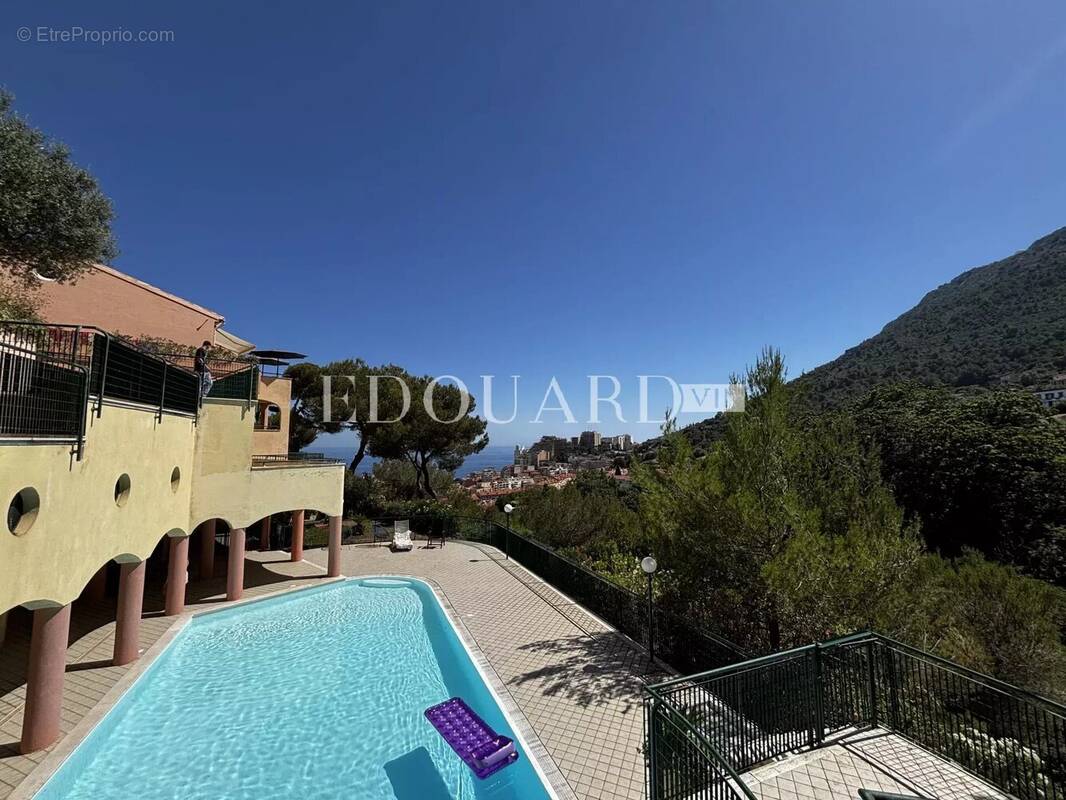 Appartement à BEAUSOLEIL