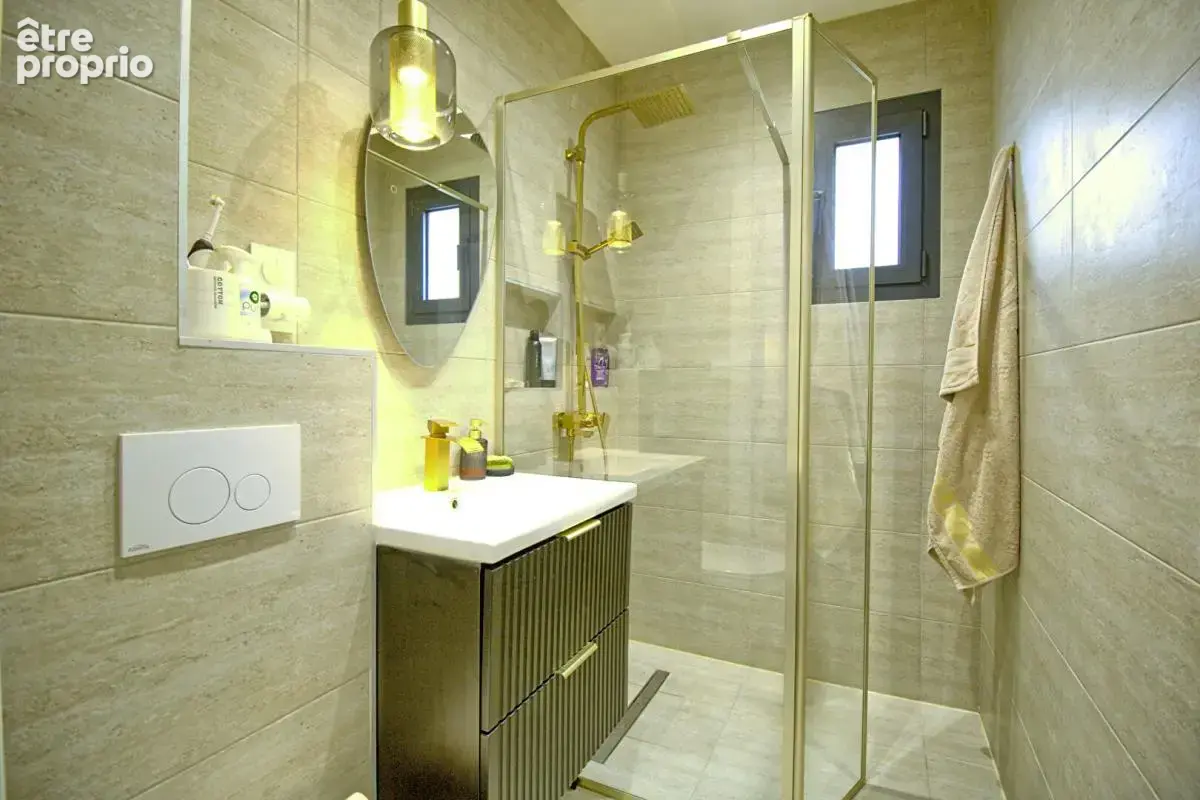 Maison de plain pied avec piscine de 2024 Type 5 BRAIN SUR L'AUTHION - photo 6