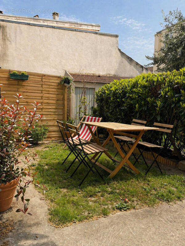 Appartement à MAISONS-ALFORT