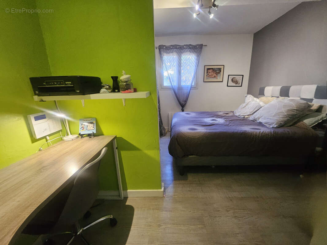 Appartement à MARSEILLE-11E