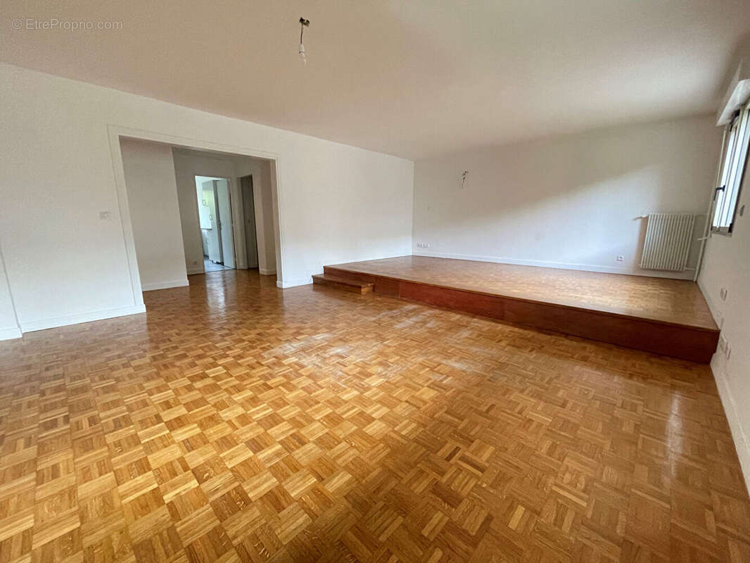Appartement Le Raincy 4 pièce(s) 80 m2 - photo 3