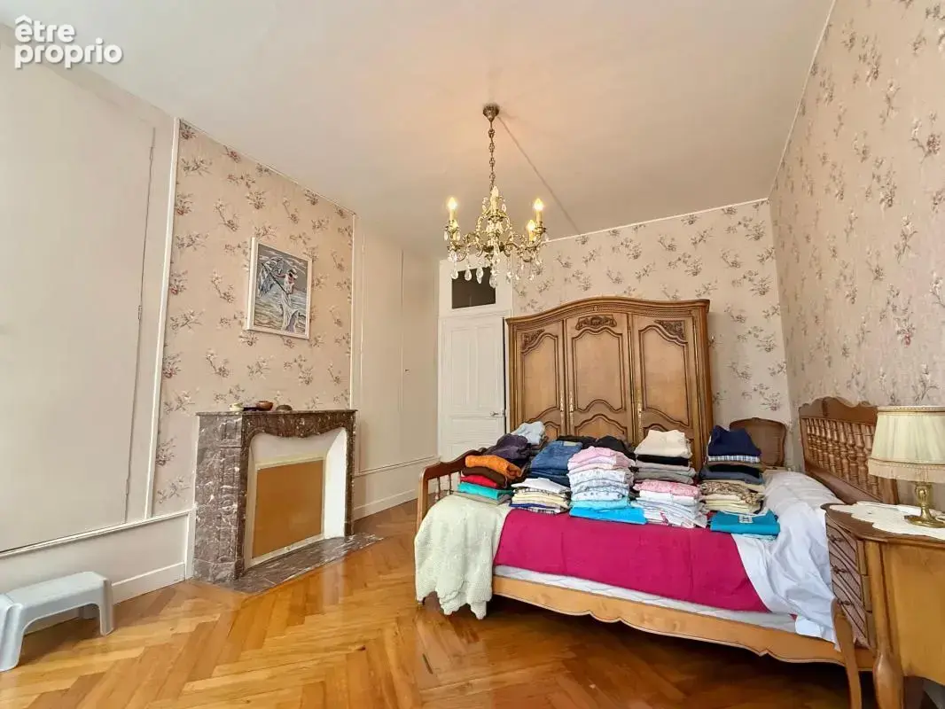 Saint-jean-de-losne – maison de caractère de 284 m² – terrain de 1 224 m² – dépendances et fort potentiel - photo 48
