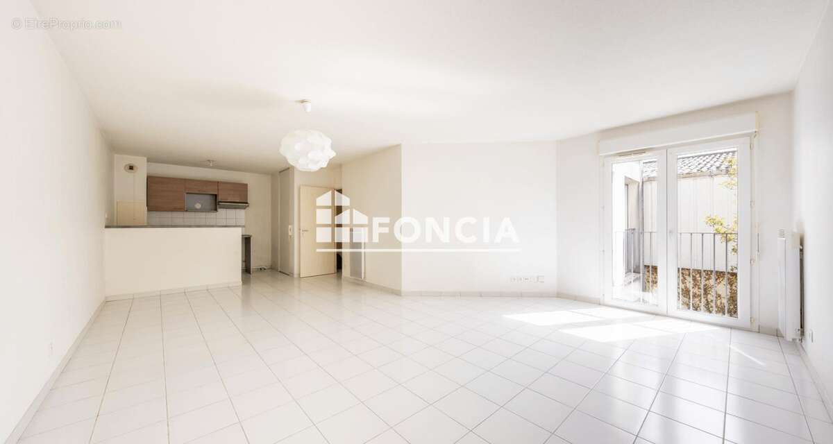 Appartement à VILLENAVE-D'ORNON