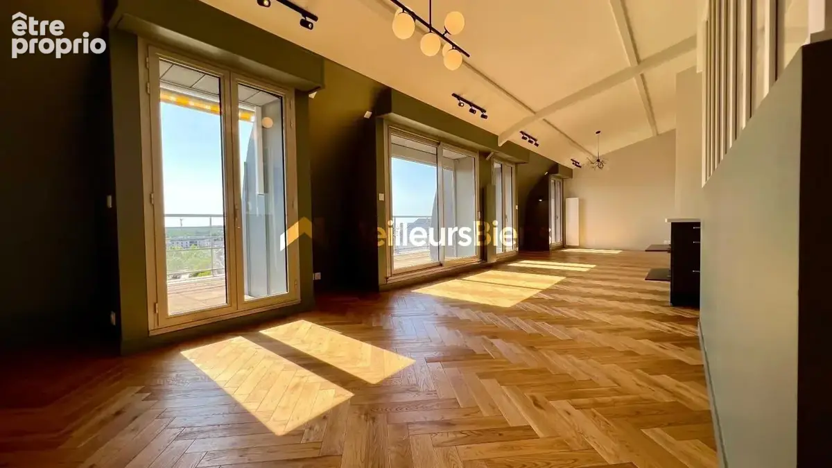 Rooftop - Résidence de standing - plein centere - 119 m² - La Roche-sur-Yon- Double balcon + garage + cave - photo 12