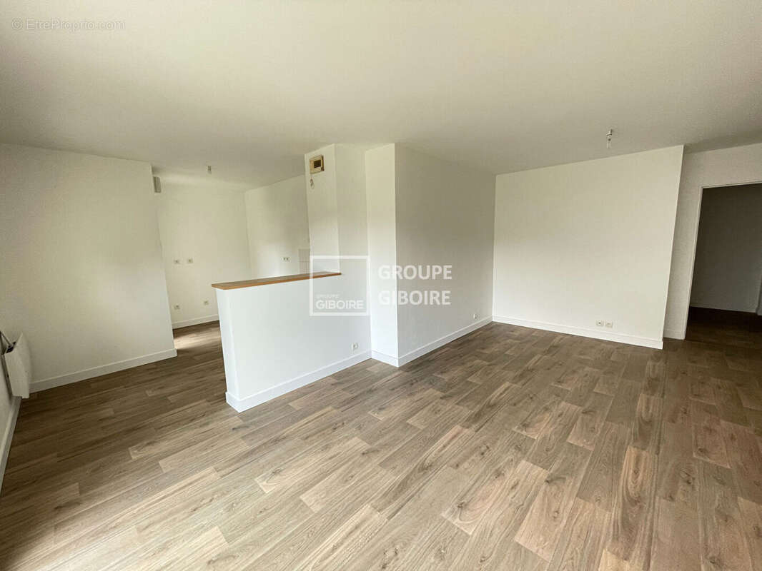 A VENDRE - AGENCE GIBOIRE - Appartement 3 pièces 63.92 m2 - Cesson Sevigne - photo 3