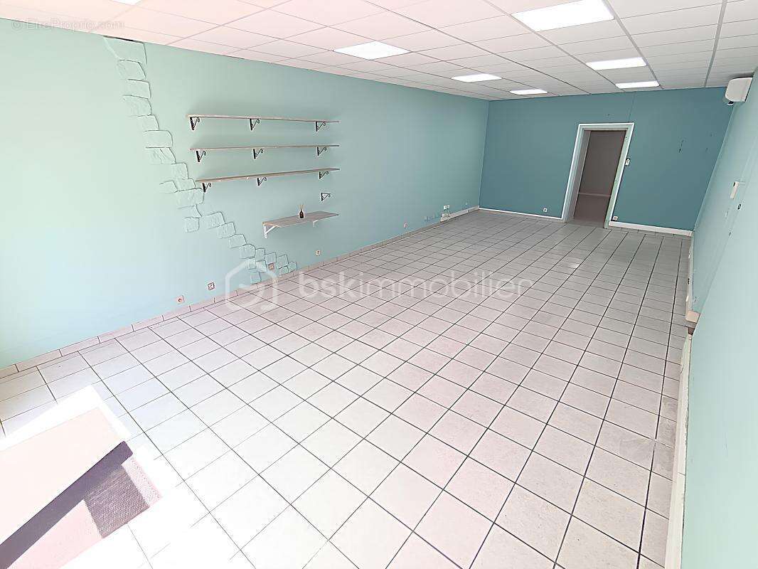 Commerce à LA SEYNE-SUR-MER