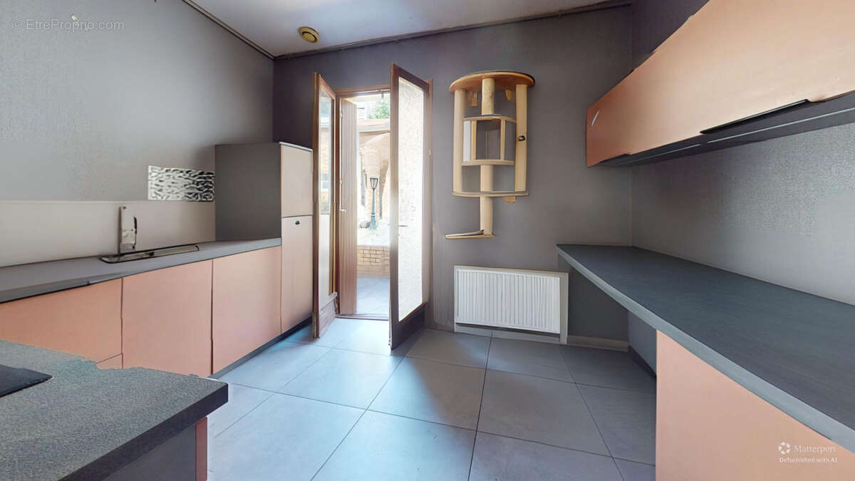 Appartement à SAINT-ETIENNE