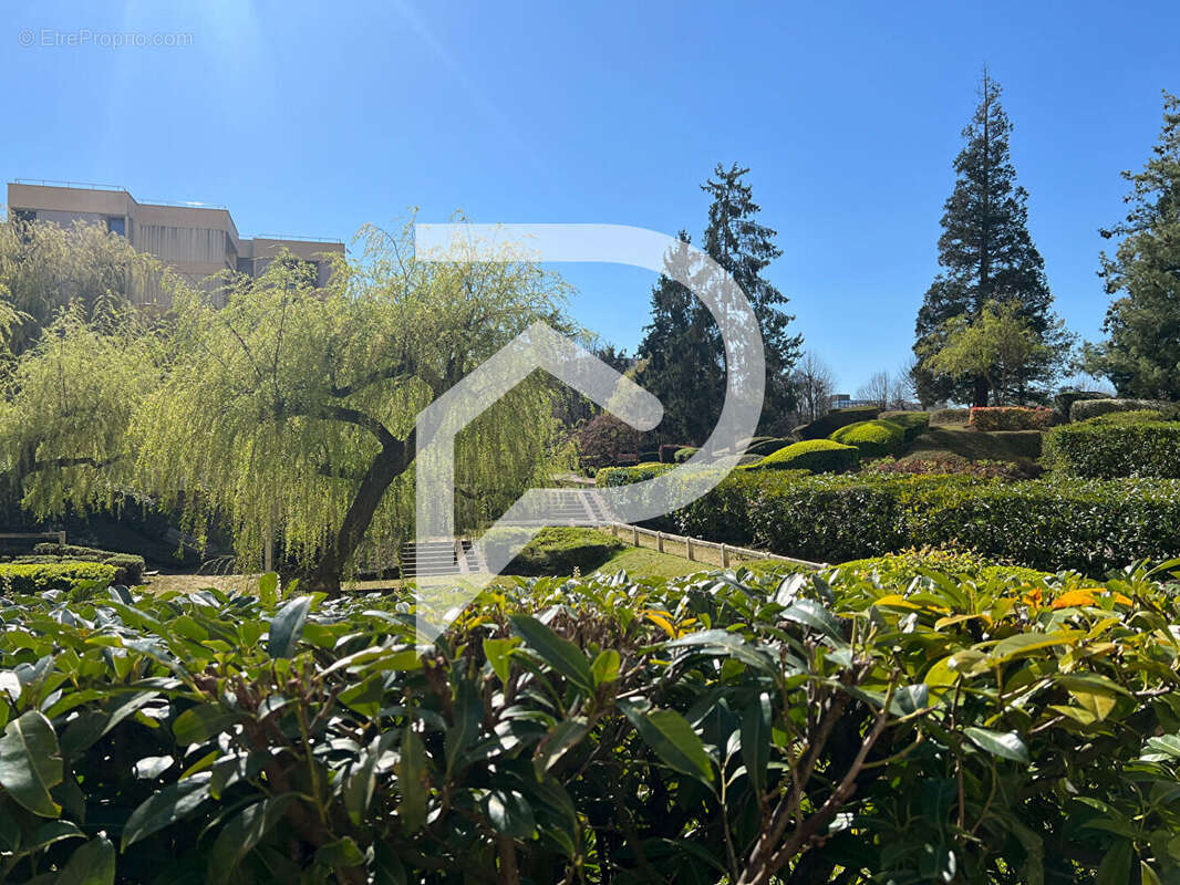 Appartement à ELANCOURT