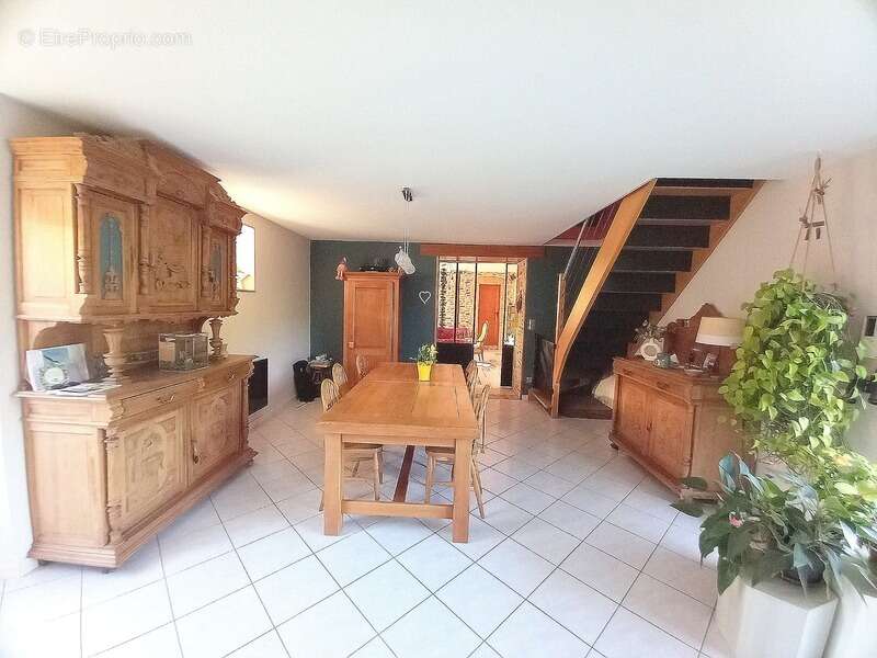 Maison à LAVAL