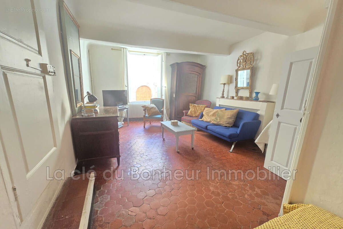 Maison à MOUSTIERS-SAINTE-MARIE